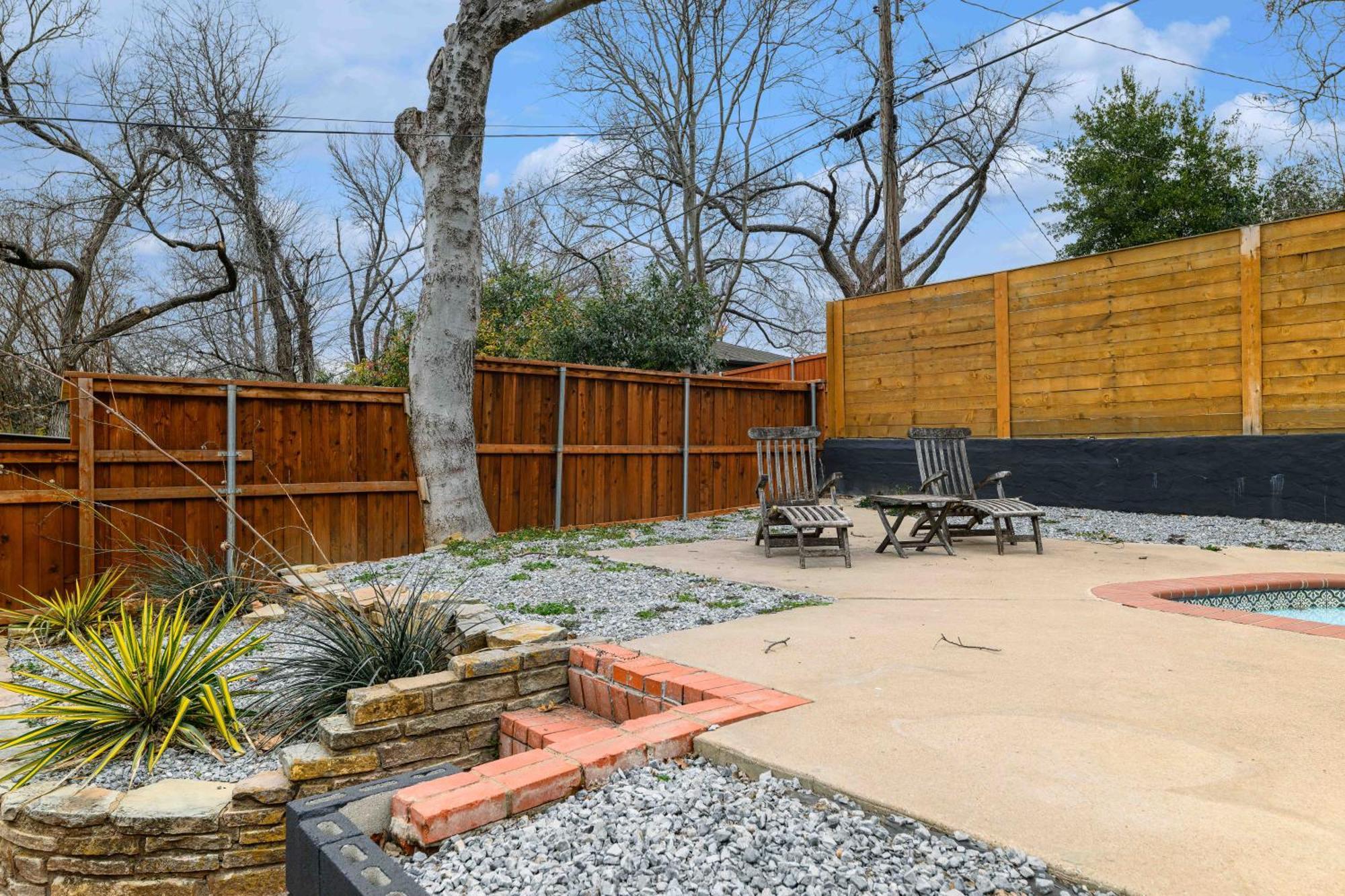 Tipperary Oasis * Dallas