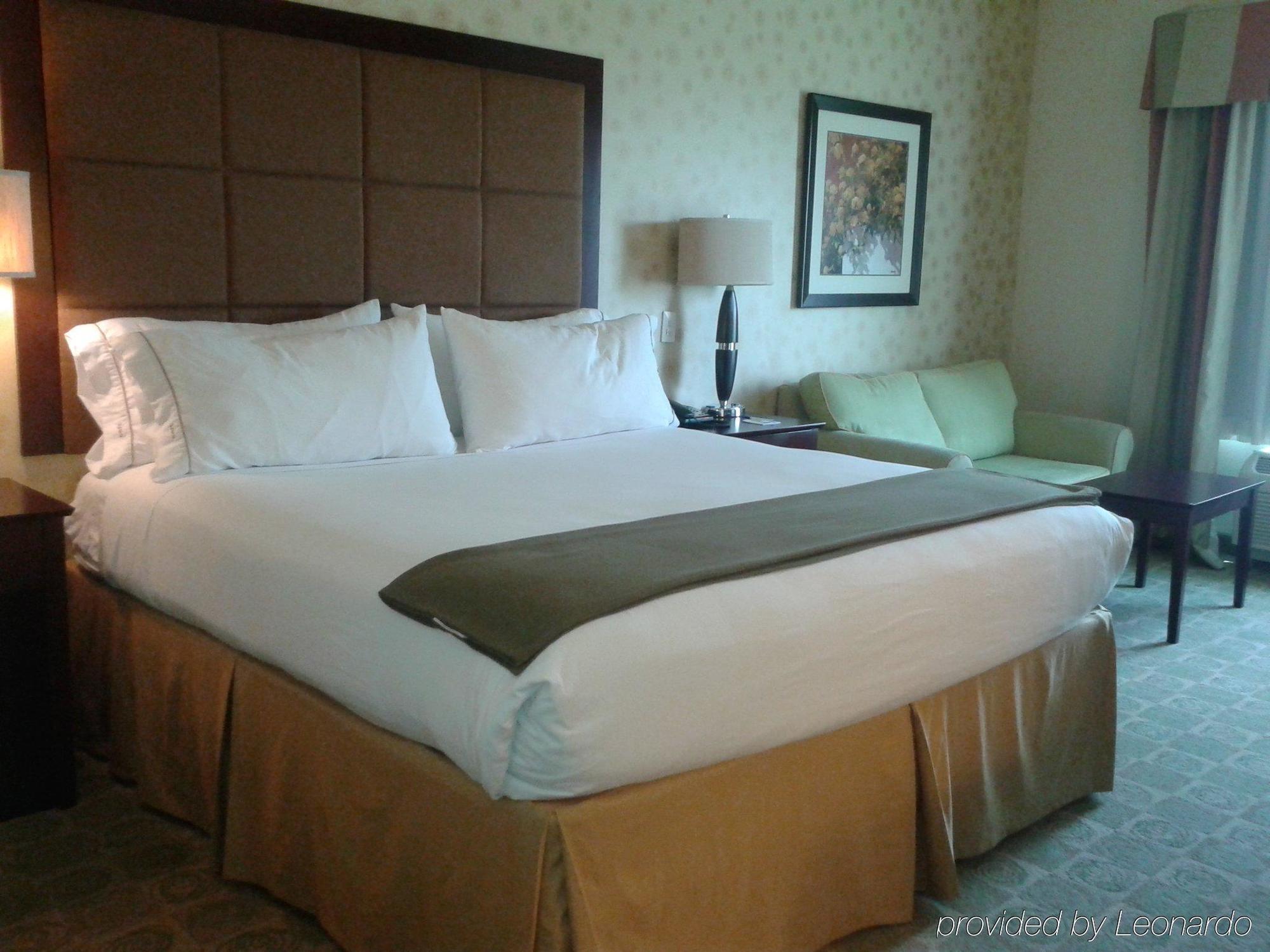 Hotel Express & East - Fair Park By Ihg