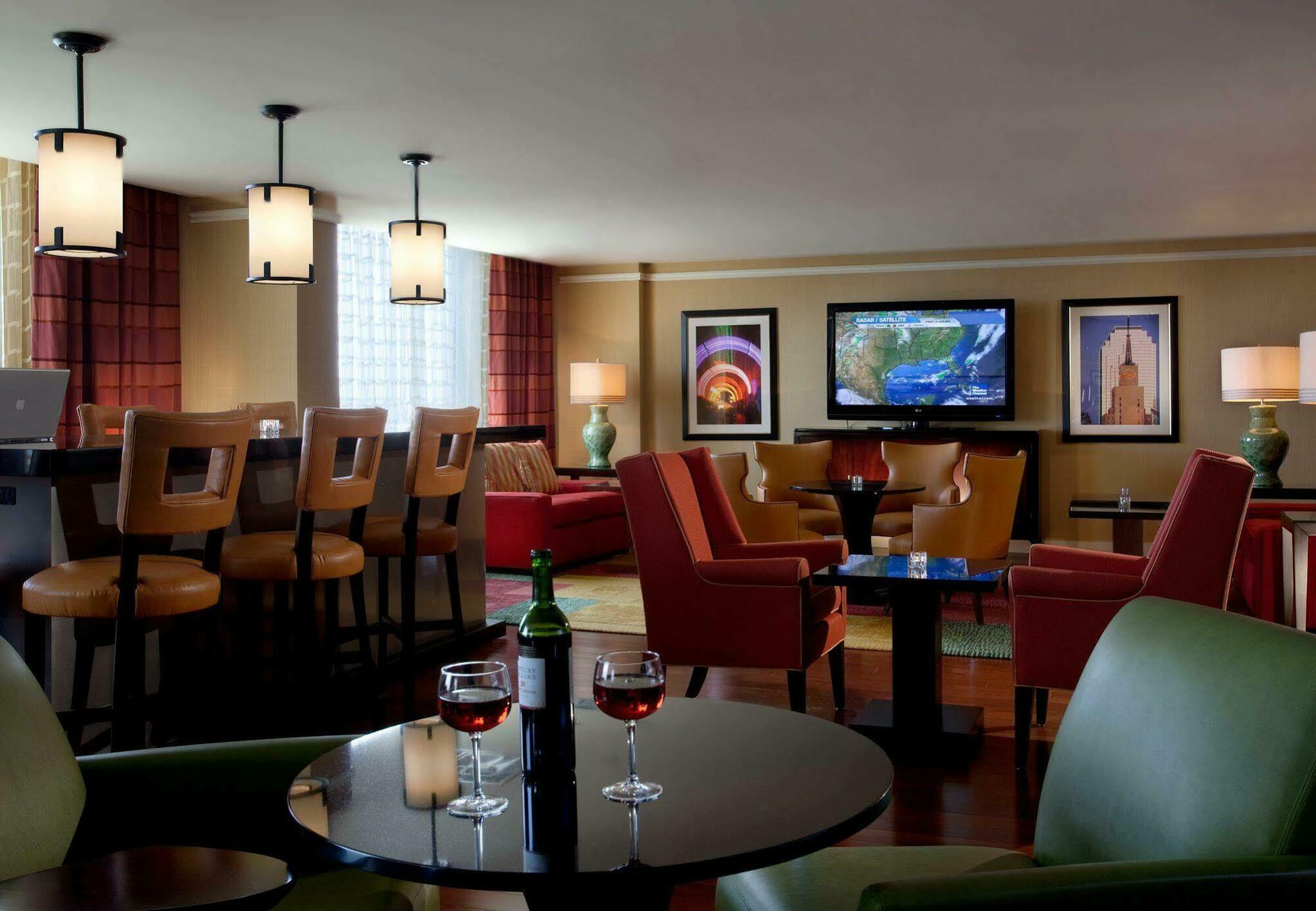 Hotel Renaissance Dallas
