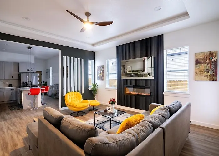 Contemporary Comfort Modern Home