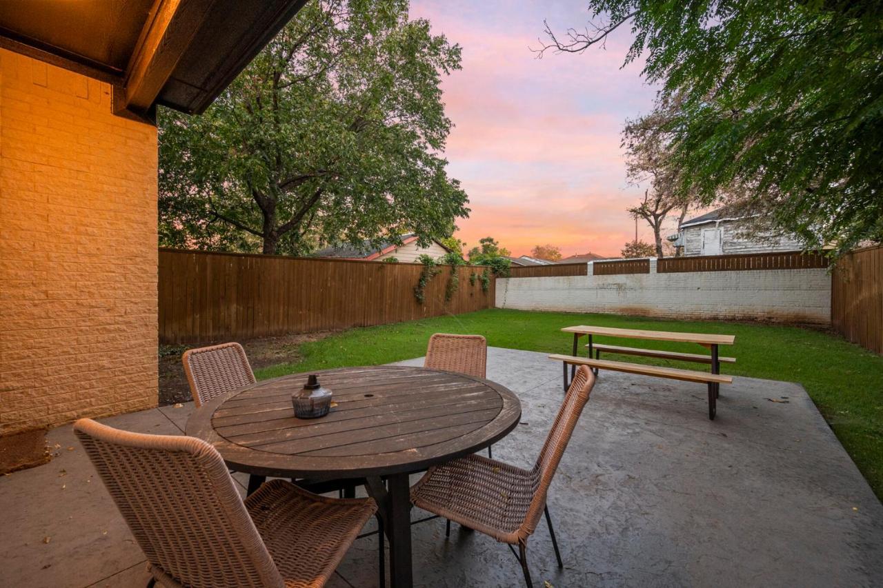 9 Minutes To Downtown - 1000mbps - King - 58 In Tv - Games Holiday home *