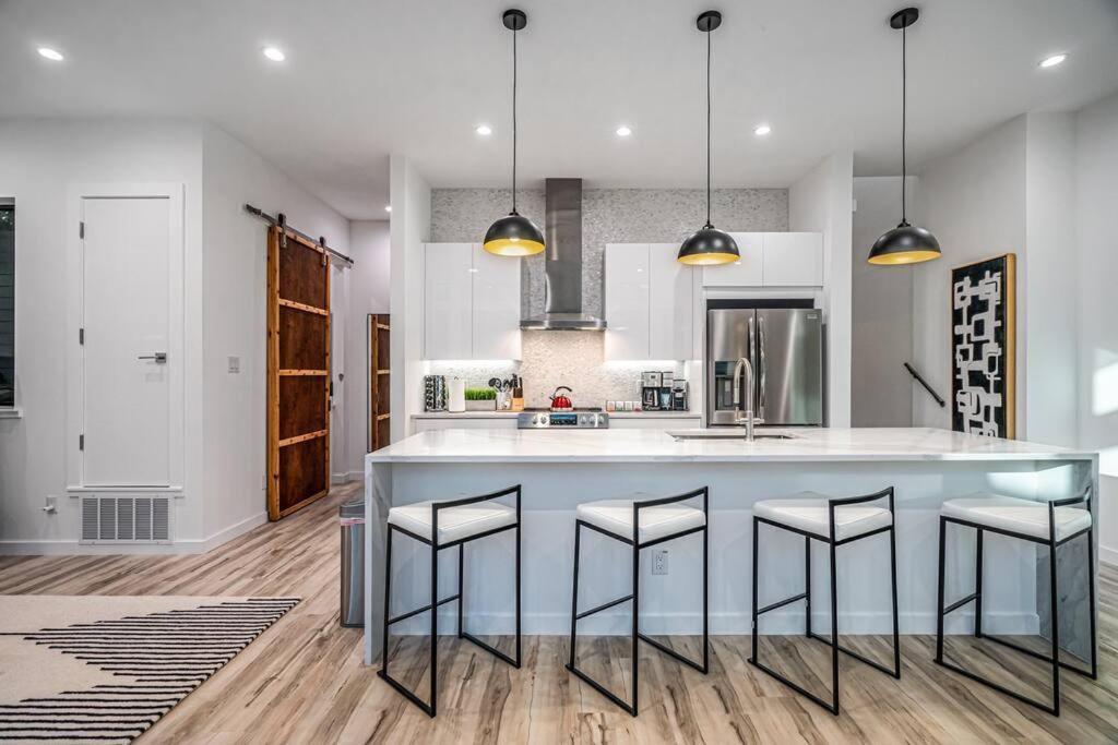 Villa Skyline View Luxury 3 Story Townhouse Dallas