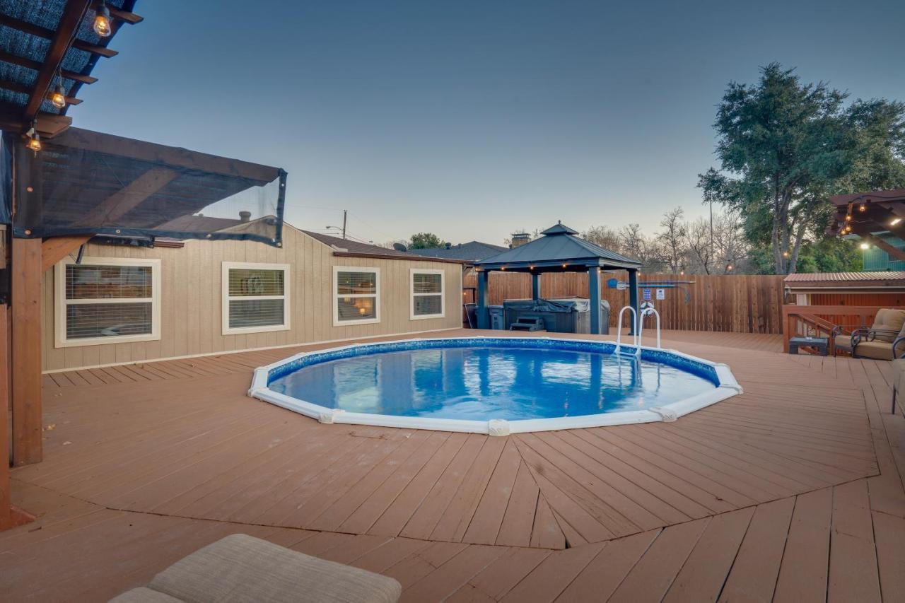 Holiday home Pool Hot Tub And Recreation Big Groups Mansion
