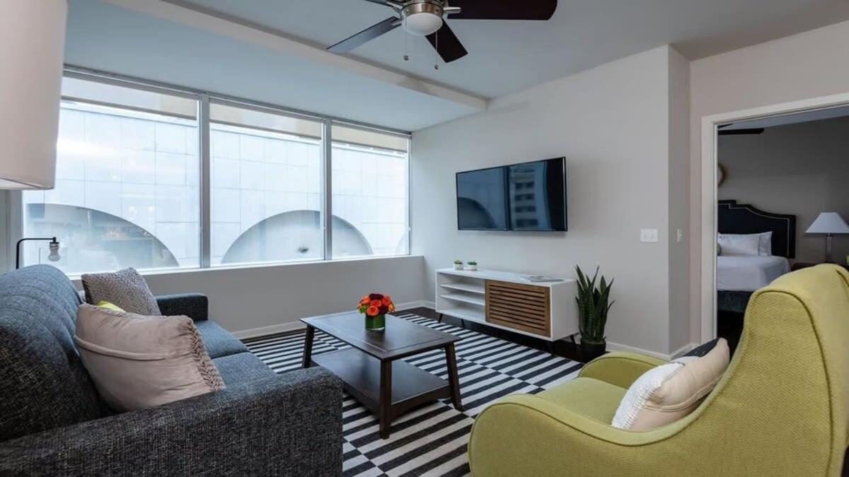 Downtown Cozysuites With Gym #10 Apartment Dallas