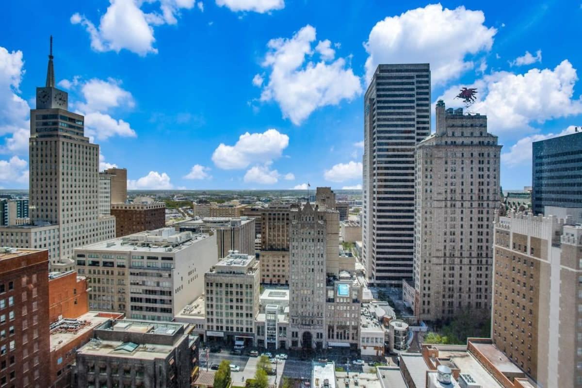 Cozysuites Two Stylish 2br On Elm St Apartment Dallas