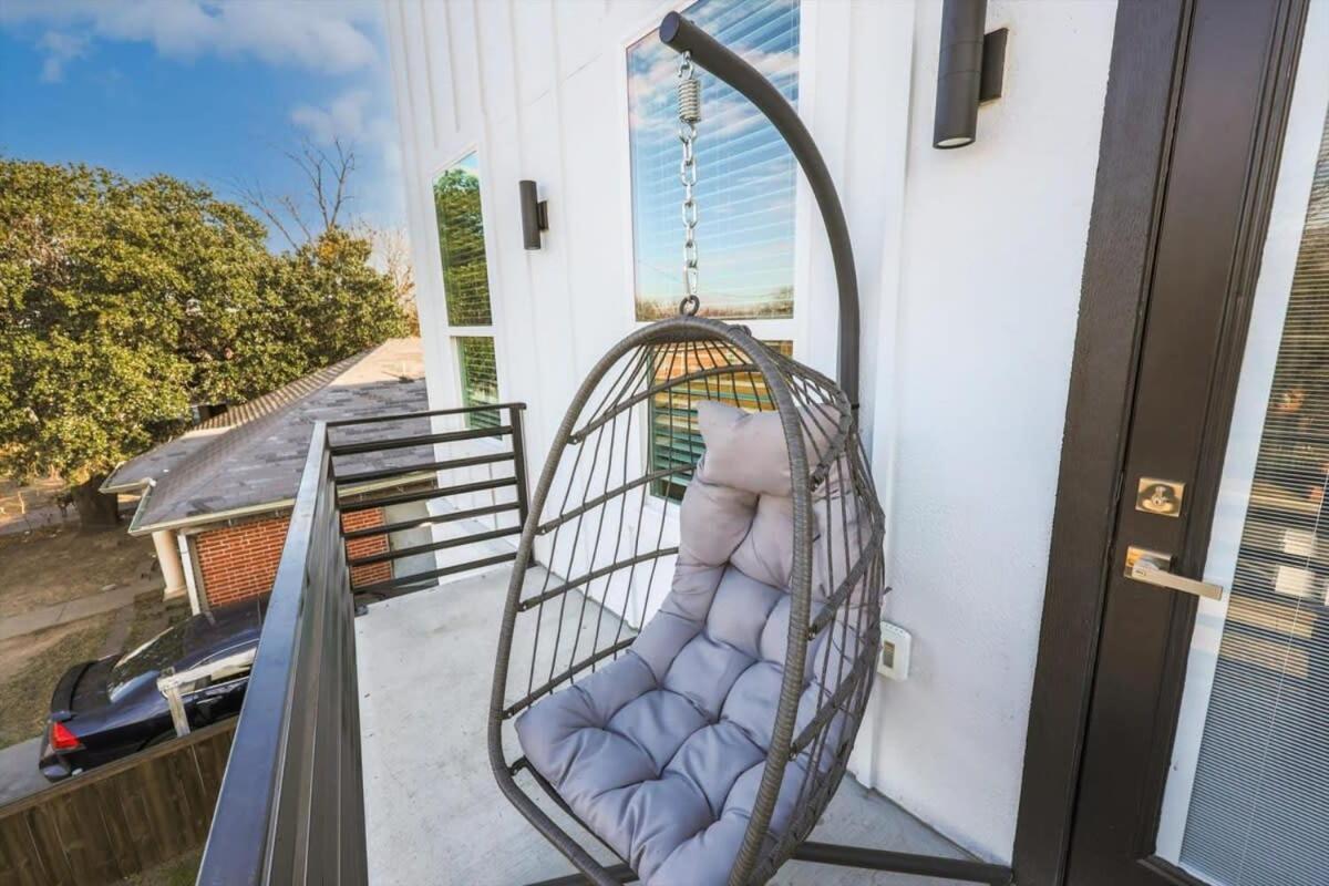 Modern And Spacious High End Near Downtown *