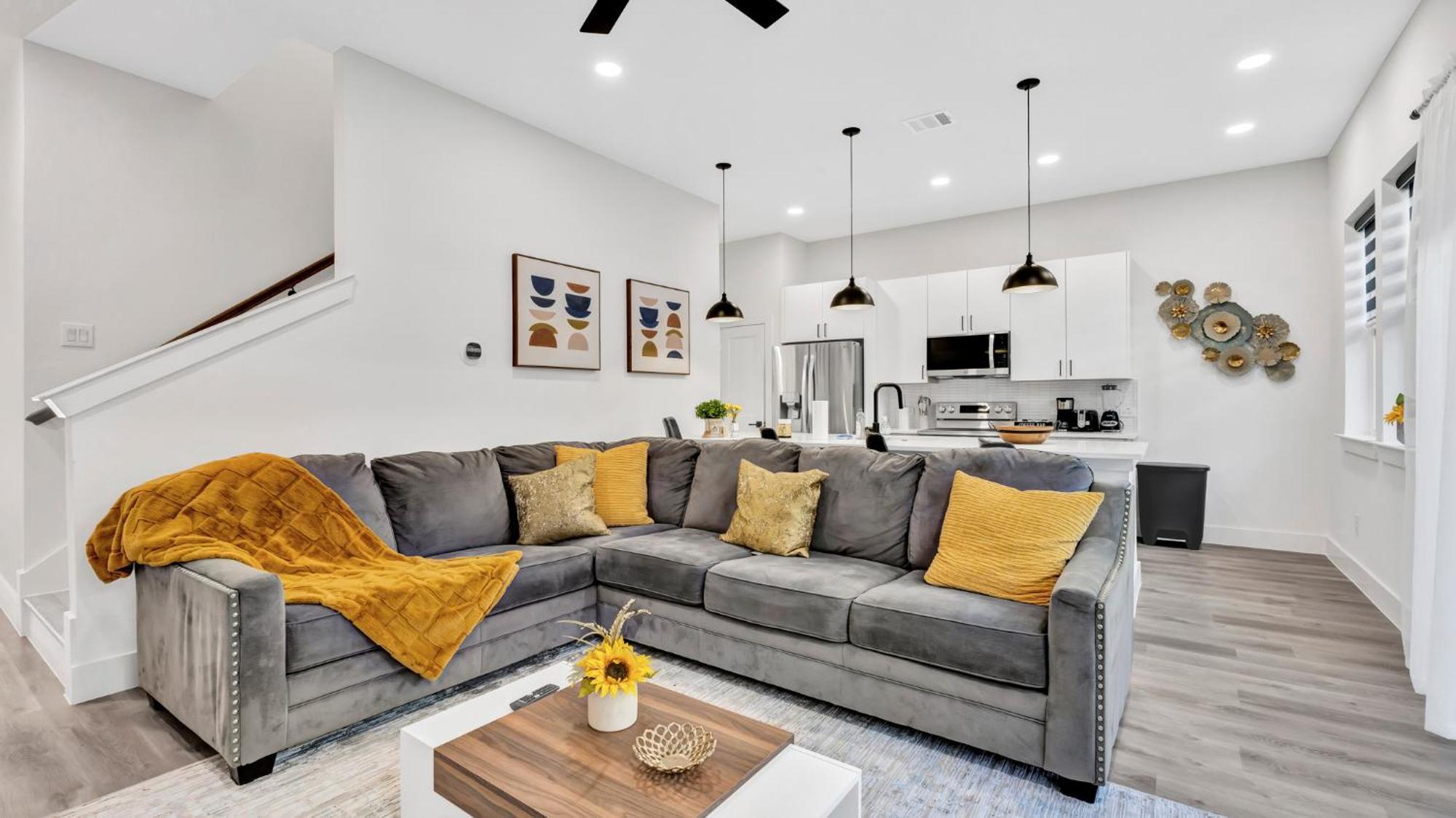 Urban Haven In The Heart Of L Pet Friendly Holiday home