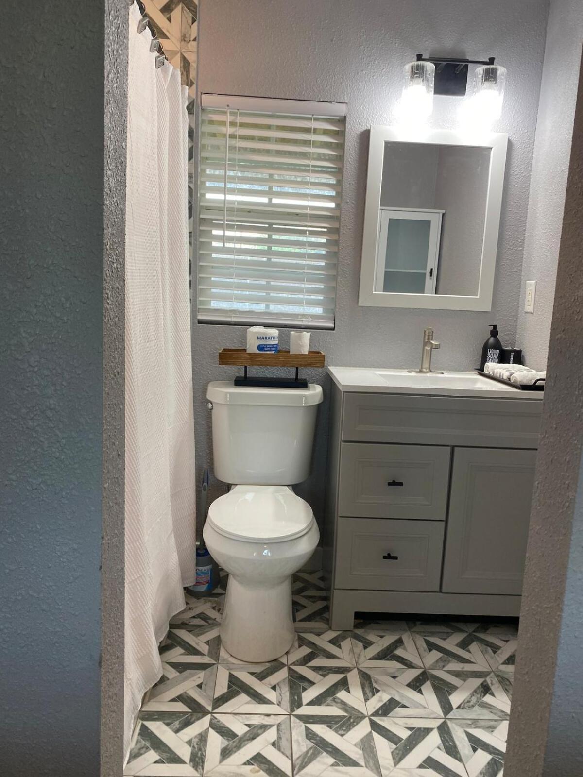 Holiday home Charm In The Heart Of Medical District