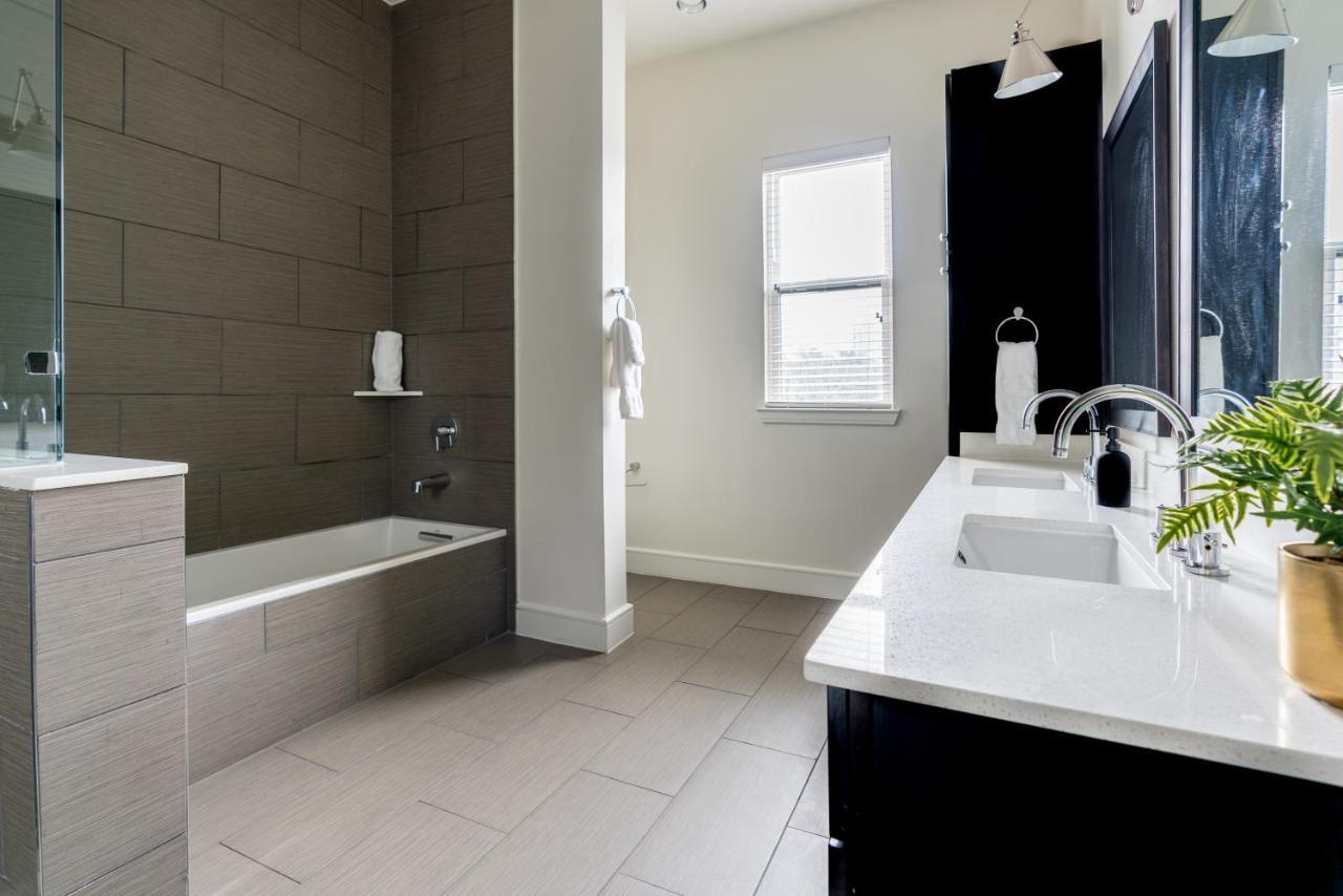 The Guild Uptown | Mckinney Ave 5*